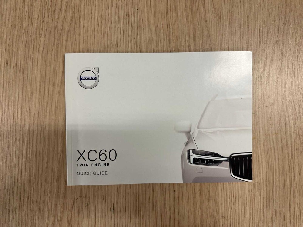 Volvo XC60 2.0 T8 Twin Engine AWD Inscription 320pk 2018 ORIG-NL, RT-437-X
