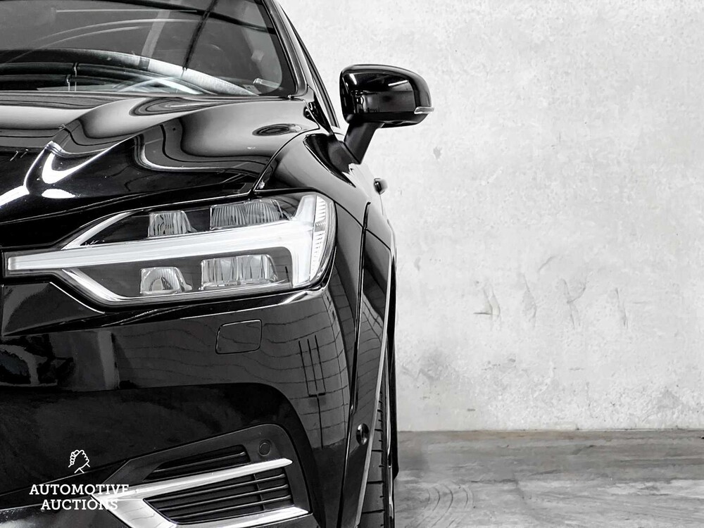 Volvo XC60 2.0 T8 Twin Engine AWD Inscription 320pk 2018 ORIG-NL, RT-437-X