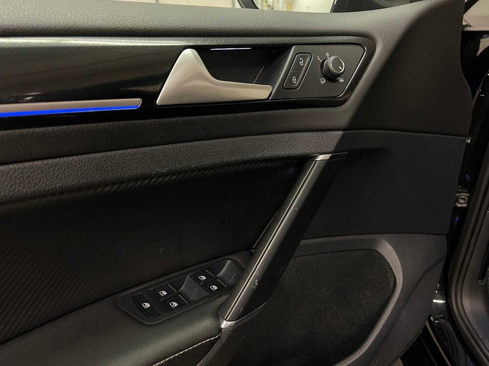 Volkswagen Golf R VII 2.0 TSI 4Motion 370PK 2015, SH-961-J