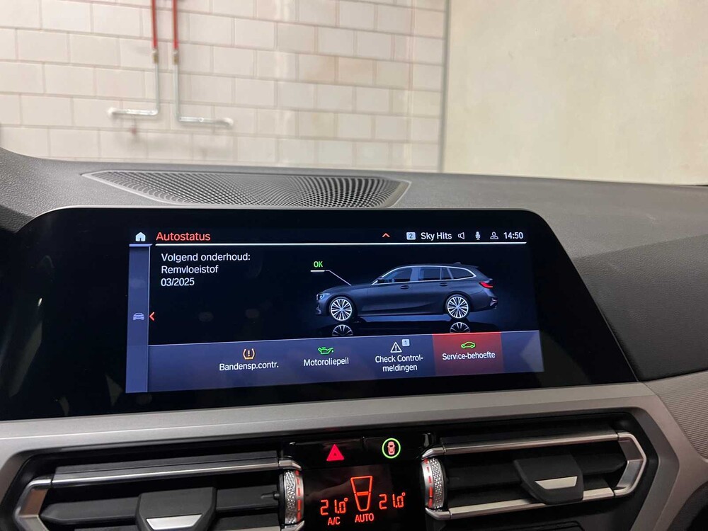 BMW 320i Touring High Executive G21 184pk 2022 3-serie, X-158-JG