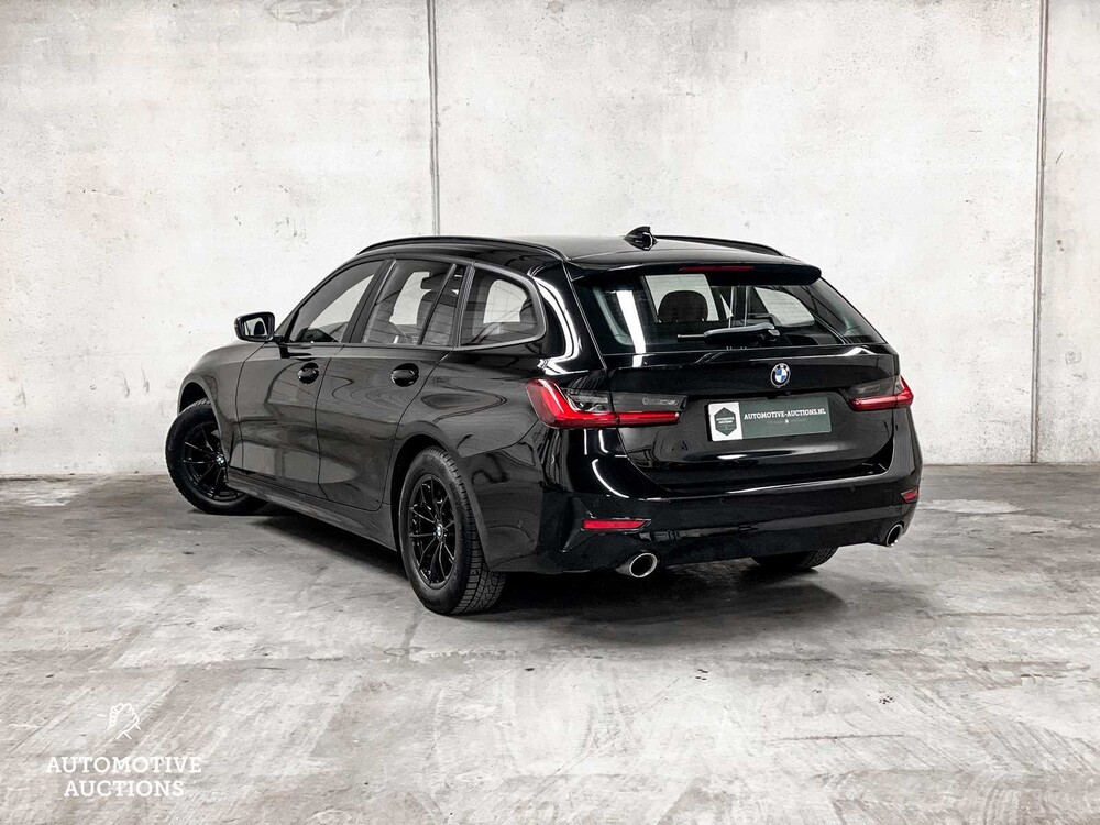 BMW 320i Touring High Executive G21 184pk 2022 3-serie, X-158-JG