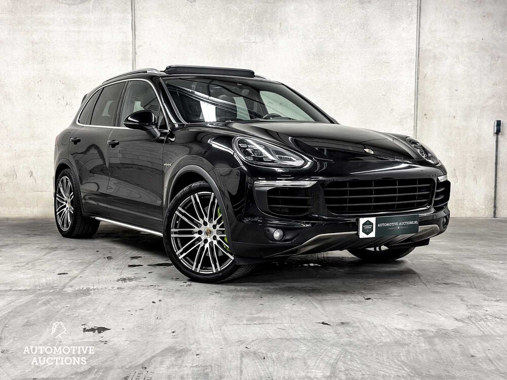 Porsche Cayenne S E-Hybrid 3.0 V6 416pk FACELIFT Sport-Chrono 2015 ORIG-NL, 6-ZGG-63