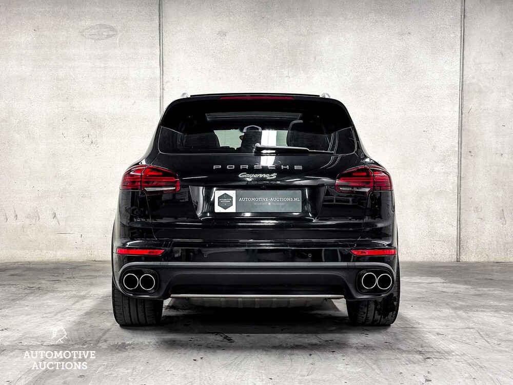 Porsche Cayenne S E-Hybrid 3.0 V6 416pk FACELIFT Sport-Chrono 2015 ORIG-NL, 6-ZGG-63