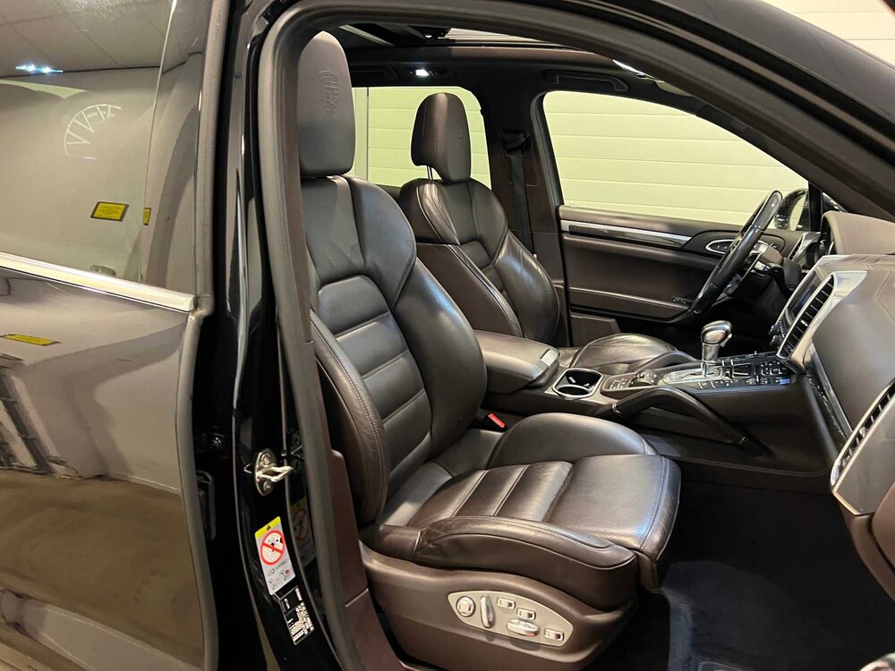 Porsche Cayenne S E-Hybrid 3.0 V6 416pk FACELIFT Sport-Chrono 2015 ORIG-NL, 6-ZGG-63
