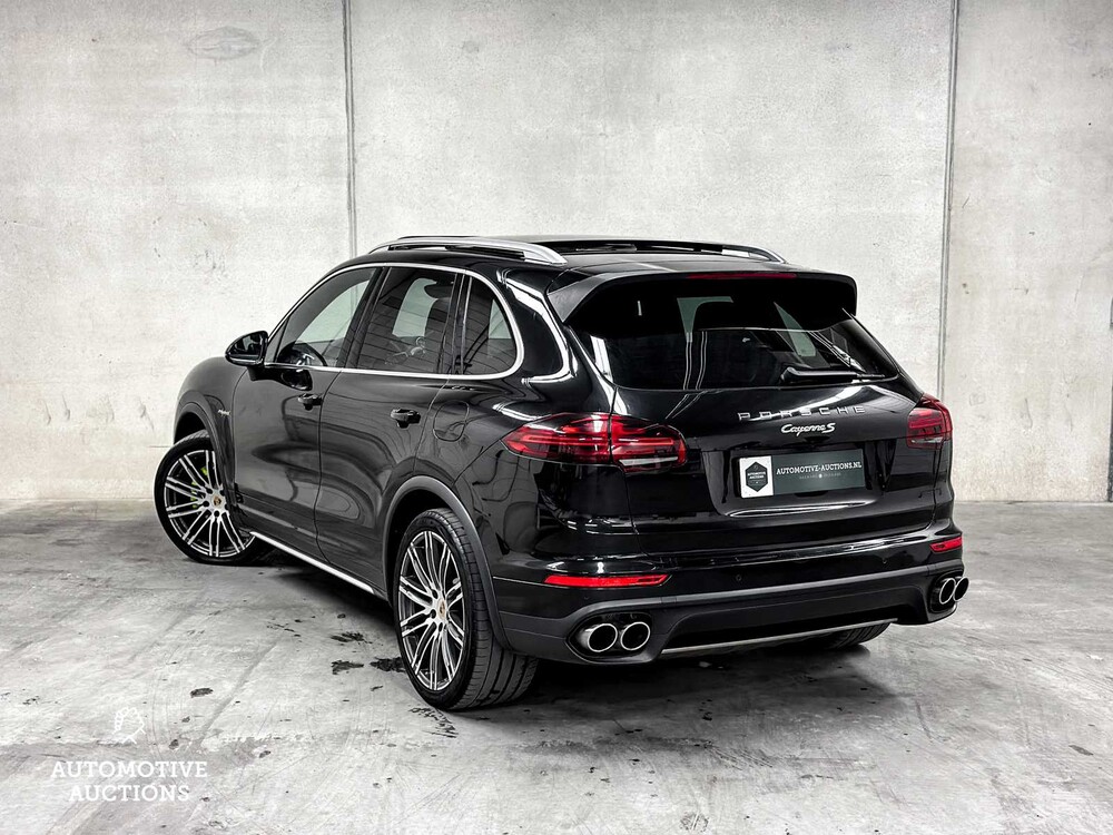 Porsche Cayenne S E-Hybrid 3.0 V6 416pk FACELIFT Sport-Chrono 2015 ORIG-NL, 6-ZGG-63