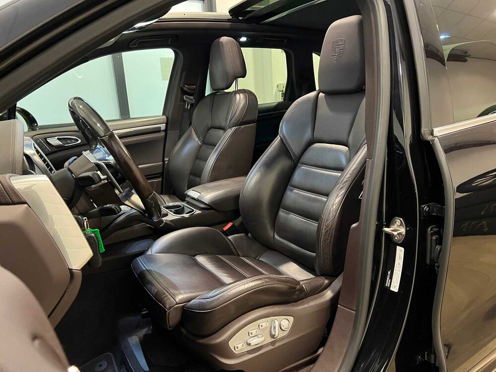 Porsche Cayenne S E-Hybrid 3.0 V6 416pk FACELIFT Sport-Chrono 2015 ORIG-NL, 6-ZGG-63