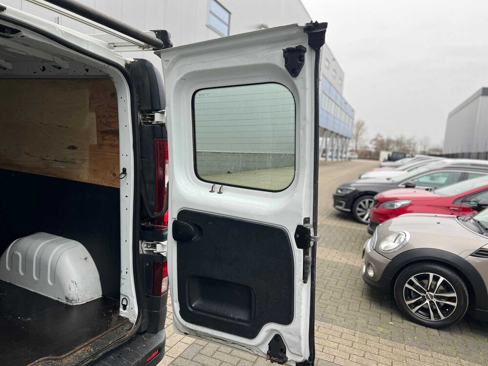 Renault Trafic 1.6 dCi T29 L2H1 Luxe 121pk 2016 ORIG-NL, V-290-BB