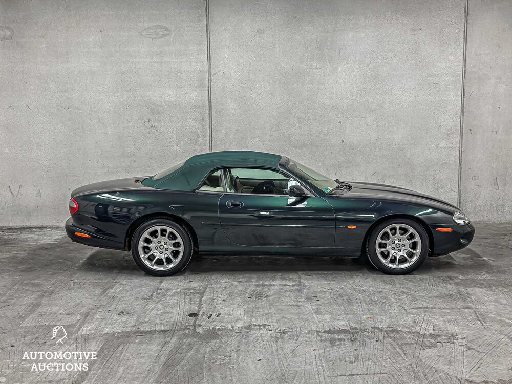 Jaguar XK8 4.0 V8 Convertible 284pk 2000, 07-XJ-GG -Youngtimer-
