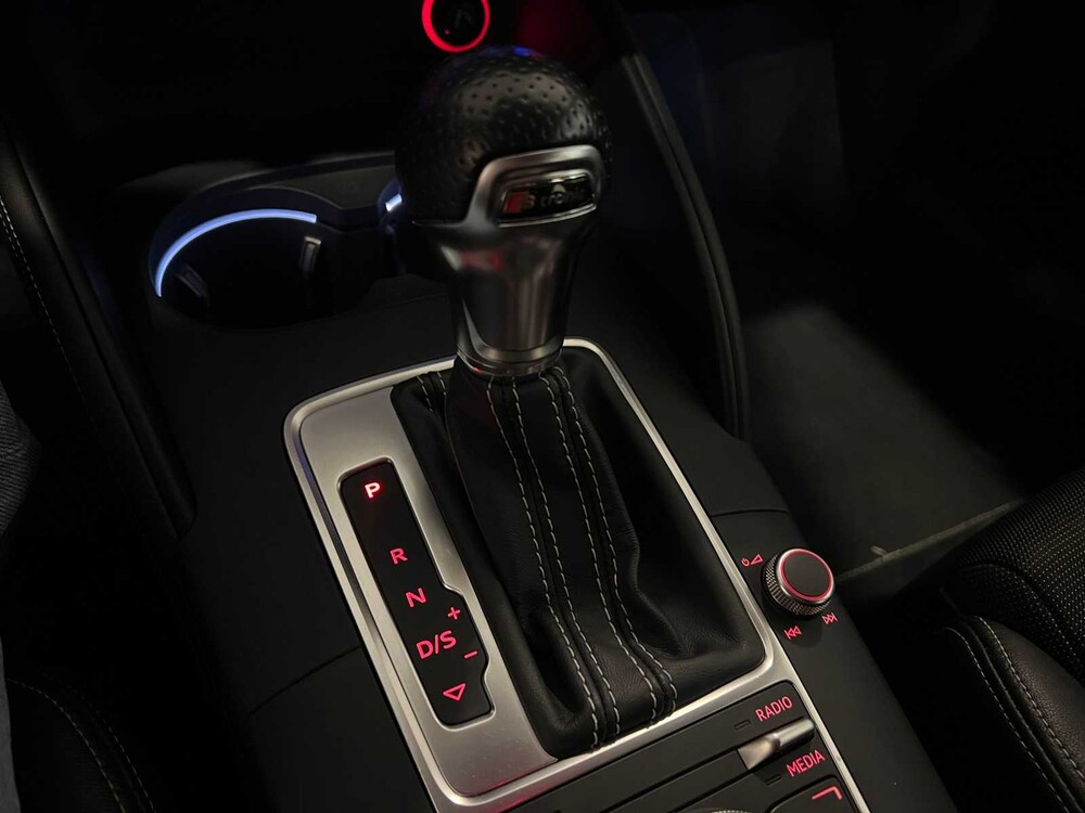 Audi A3 Limousine S-Line 1.4 TFSI 150pk 2014 -Orig. NL-, 6-XHD-73