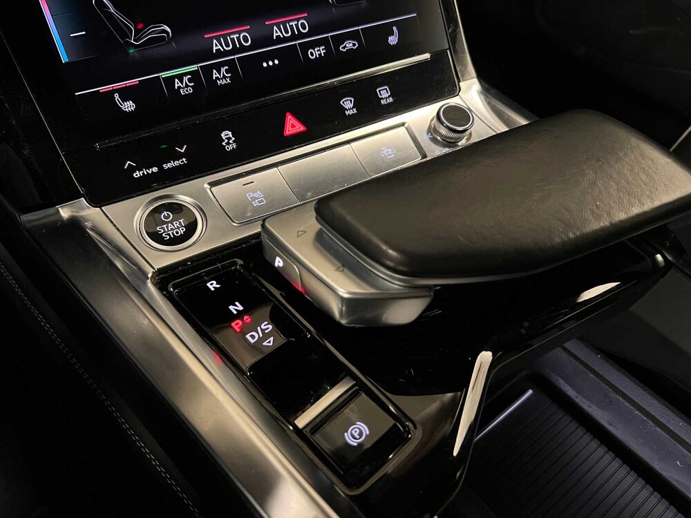 Audi E-Tron 50 Quattro Busines Edition Plus 71 kWh 313pk 2020 ORIG-NL, K-894-KJ