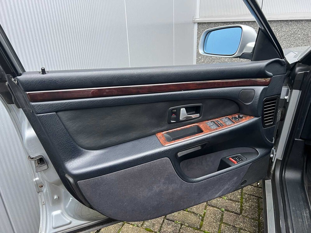 Audi S8 4.2 V8 Exclusive 340pk 1997, 87-LZP-2 -Youngtimer-