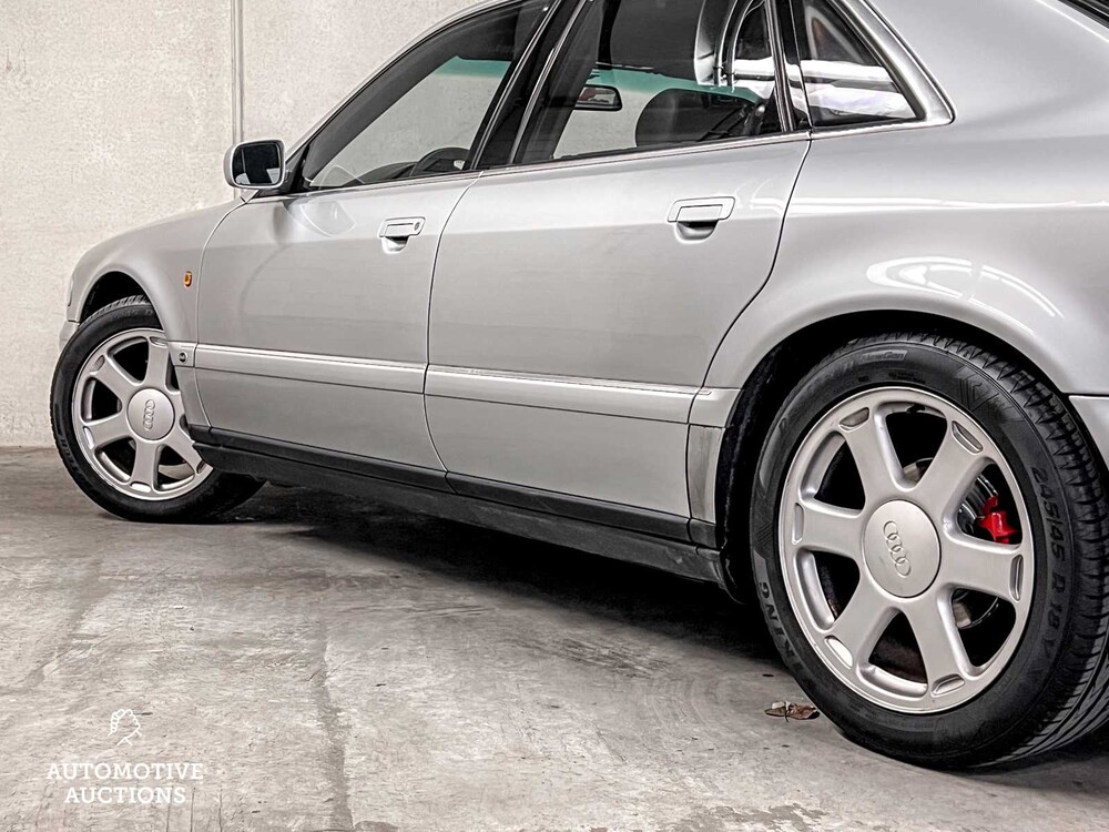 Audi S8 4.2 V8 Exclusive 340pk 1997, 87-LZP-2 -Youngtimer-