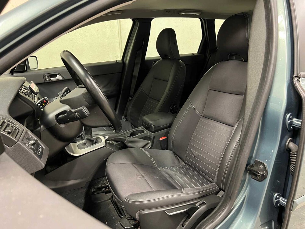 Volvo V50 2.4 Momentum 140pk 2004 ORIG-NL, 07-PG-KZ