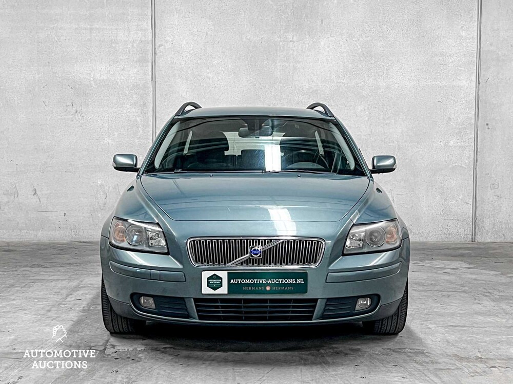 Volvo V50 2.4 Momentum 140pk 2004 ORIG-NL, 07-PG-KZ