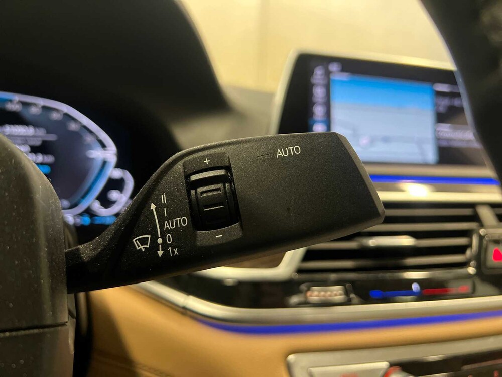 BMW 745e M-Sport Teile Plug-In Hybrid G11 ORG-NL 394PS 2019 -Orig. NL- 7er-Serie, ZR-171-V