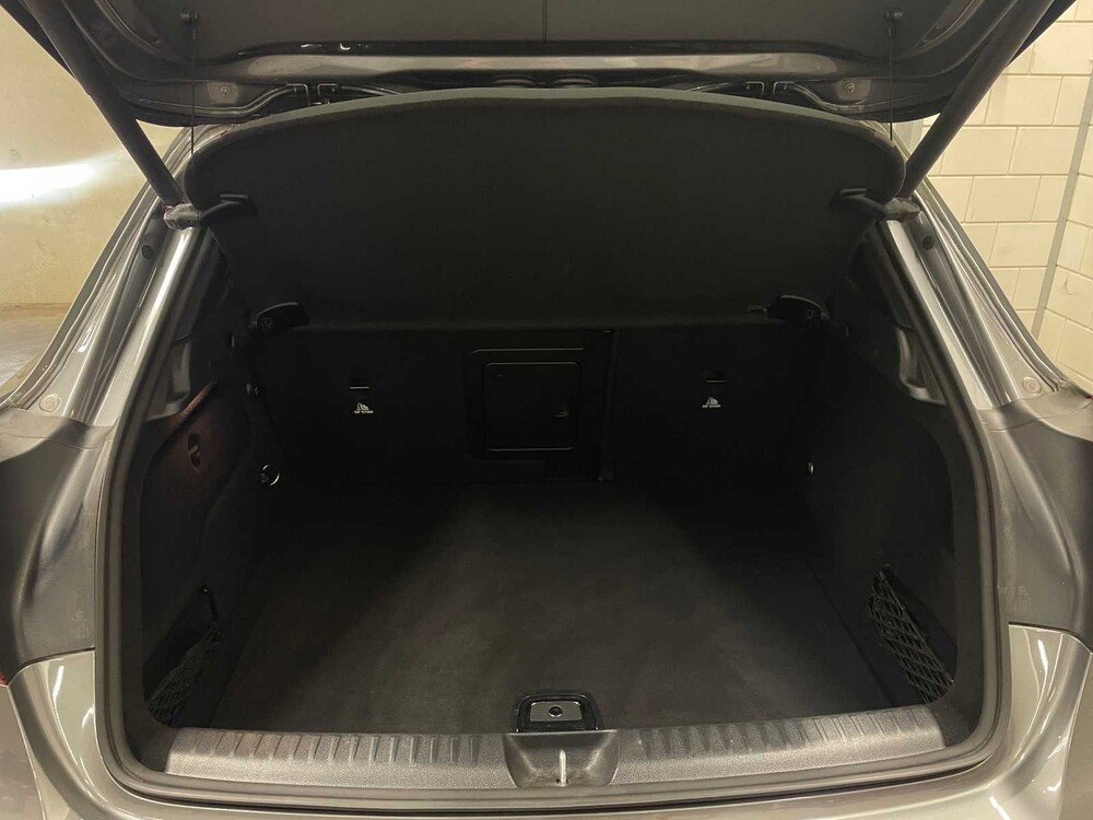 Mercedes-Benz GLA 200 AMG Night-Edition Premium Plus 157PS FACELIFT 2018 (ORIGINAL-NL), SR-743-F