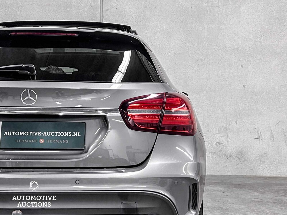 Mercedes-Benz GLA 200 AMG Night-Edition Premium Plus 157PS FACELIFT 2018 (ORIGINAL-NL), SR-743-F