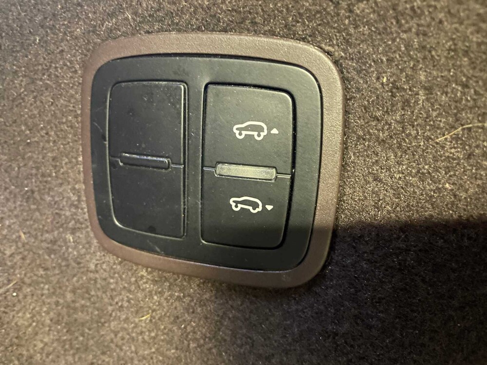 Porsche Macan 2.0 245PS FACELIFT 2019 Sport-Chrono