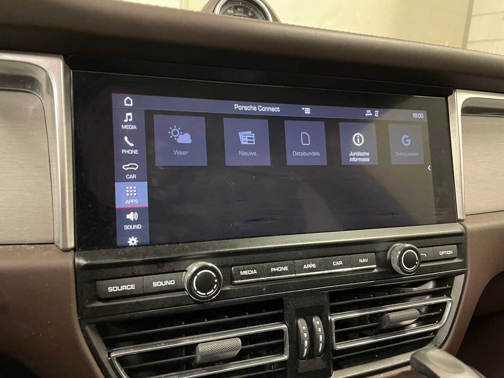 Porsche Macan 2.0 245PS FACELIFT 2019 Sport-Chrono