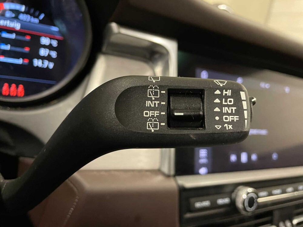 Porsche Macan 2.0 245PS FACELIFT 2019 Sport-Chrono