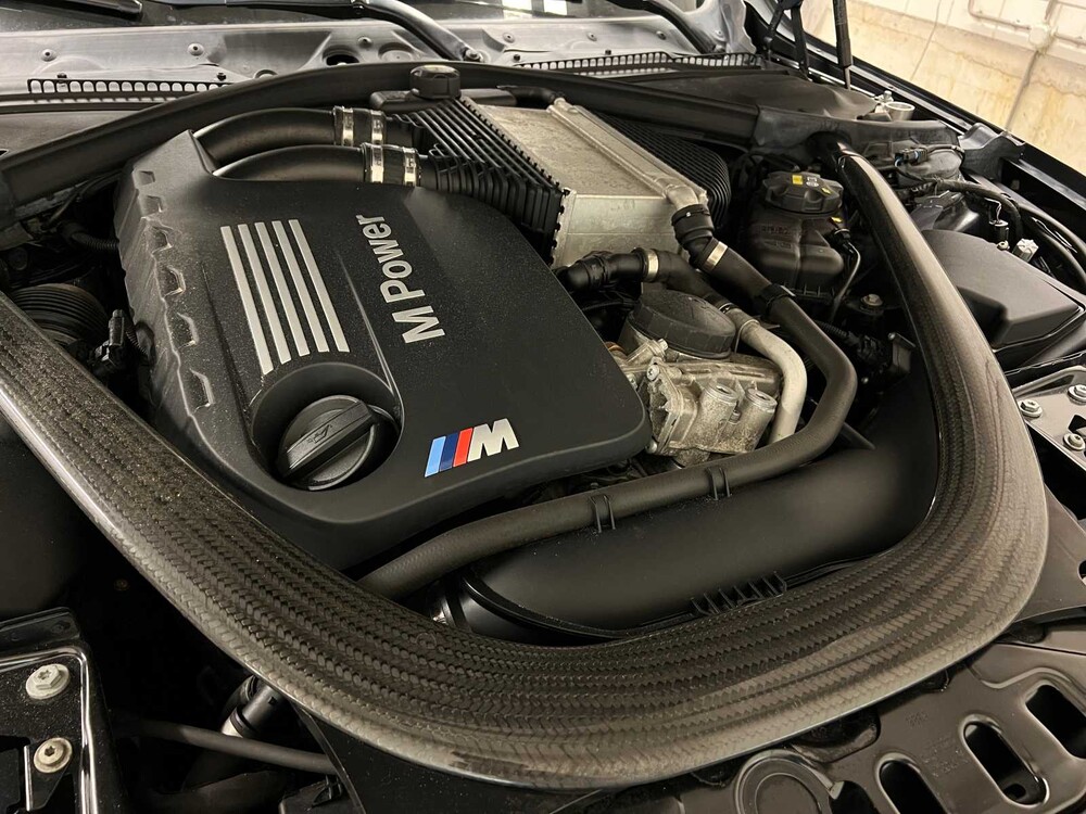 BMW M4 Competition F82 M-Sport 450PS 2017 4er-Reihe, X-020-FX