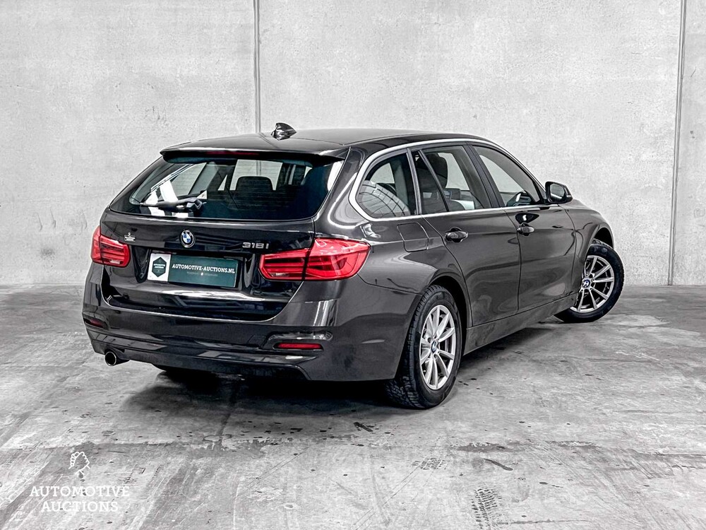 BMW 318i Touring Centennial Executive 136PS 2017 3er (ORIGINAL-NL), KZ-621-P
