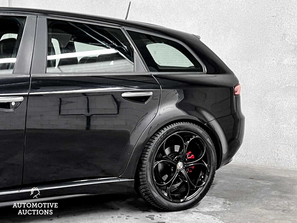 Alfa Romeo 159 Sportwagon 3.2 V6 JTS Q4 Q-Tronic TI 260PS 2008 (ORIGINAL-UK), 84-GTT-5 Youngtimer