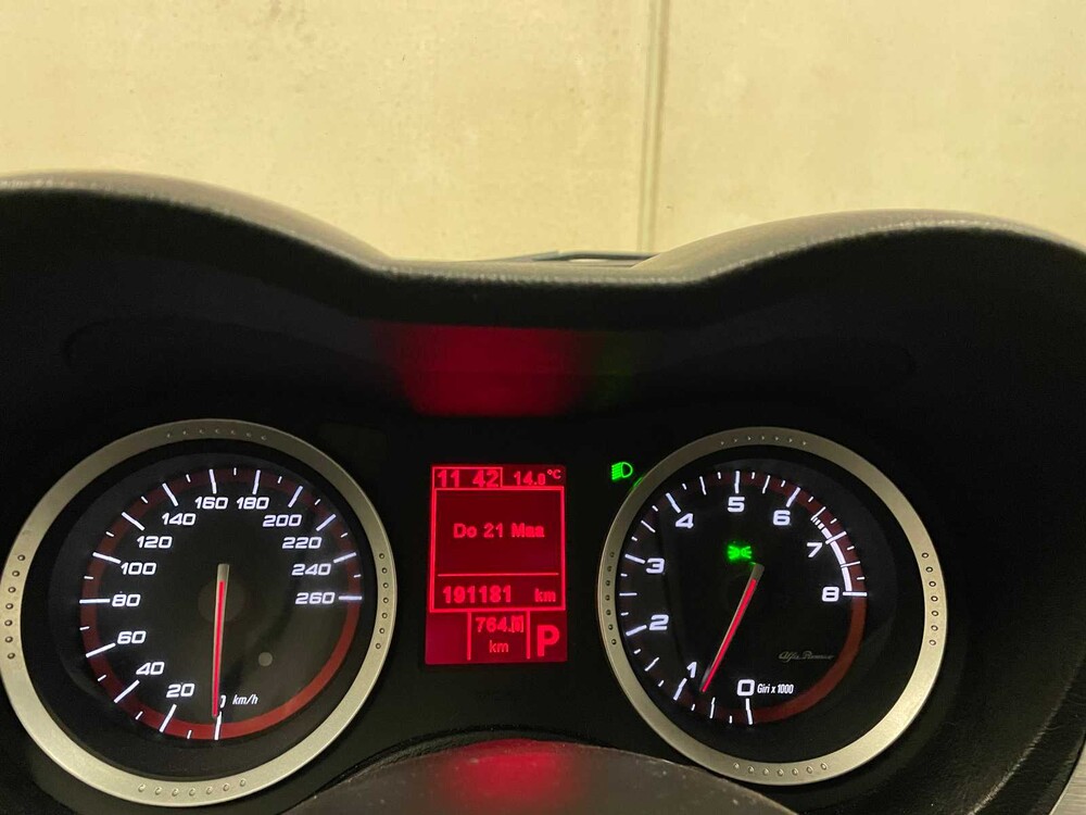 Alfa Romeo 159 Sportwagon 3.2 V6 JTS Q4 Q-Tronic TI 260PS 2008 (ORIGINAL-UK), 84-GTT-5 Youngtimer