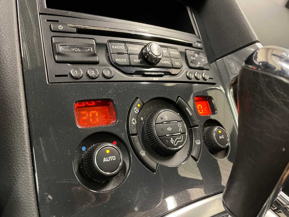 Peugeot 3008 1.6 THP GT 156PS 2011 ORIG-NL, 33-NXP-3