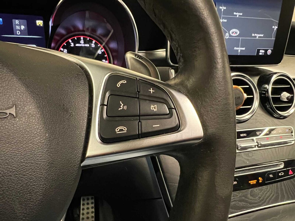 Mercedes-Benz GLC63s AMG 4.0 V8 4Matic+ Coupe 510PS 2019 GLC-Klasse 