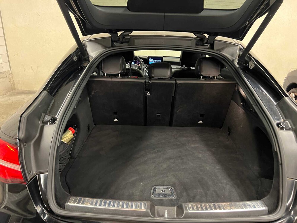 Mercedes-Benz GLC63s AMG 4.0 V8 4Matic+ Coupe 510PS 2019 GLC-Klasse 