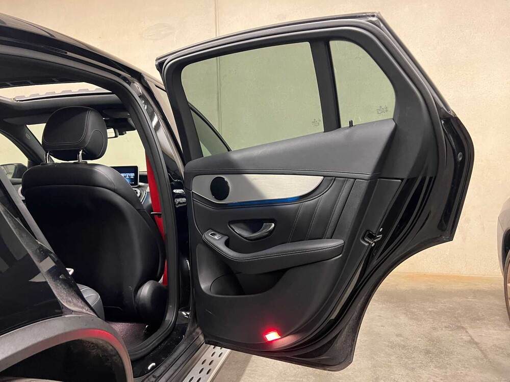 Mercedes-Benz GLC63s AMG 4.0 V8 4Matic+ Coupe 510PS 2019 GLC-Klasse 