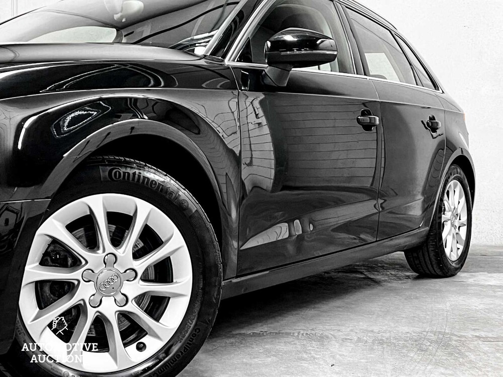 Audi A3 Sportback 1.4 TFSI S-Tronic CoD Attraction Pro Line 150PS 2015 ORIG-GB, 2-ZRG-24