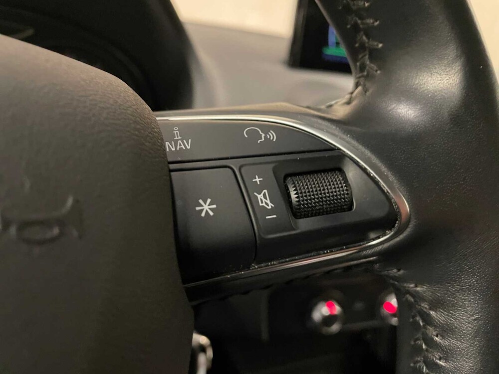 Audi A3 Sportback 1.4 TFSI S-Tronic CoD Attraction Pro Line 150PS 2015 ORIG-GB, 2-ZRG-24