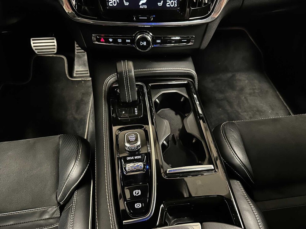 Volvo V90 R-Design 2.0 T8 AWD Beschriftung MY-2020 303PS 2019, S-429-LT
