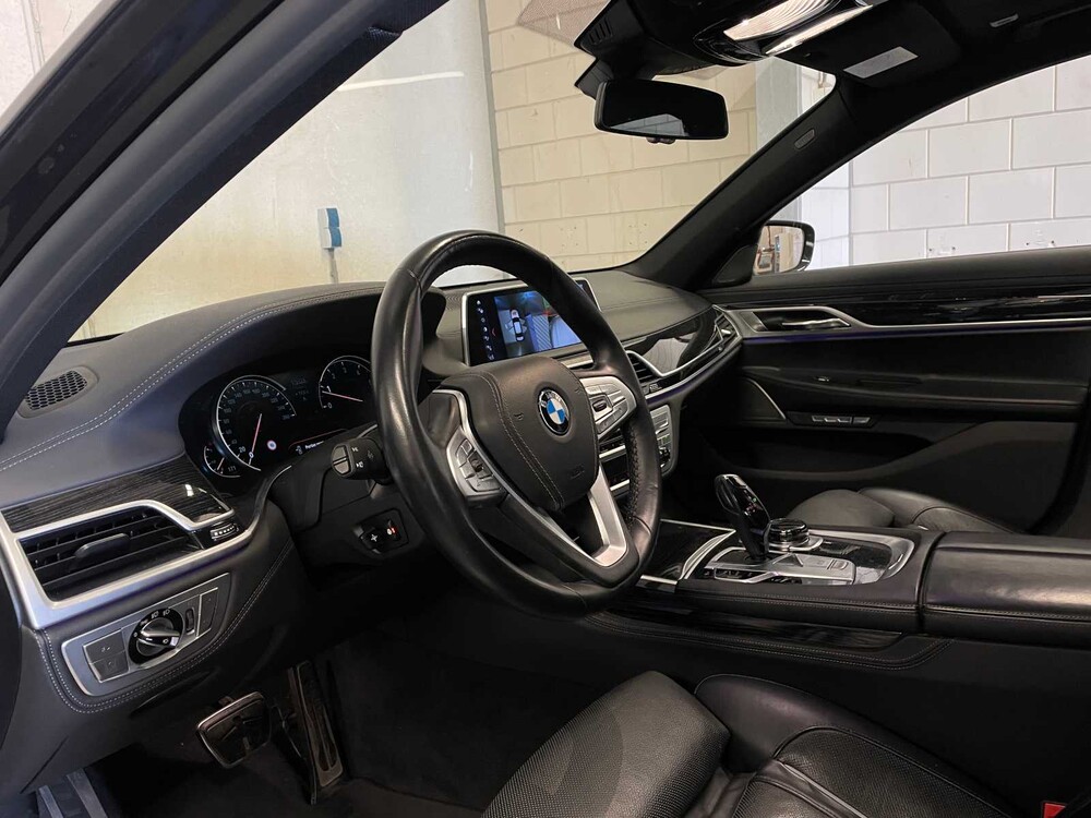 BMW 740Li xDrive High-Executive M-Sport Shadow-Line 7er FACELIFT 2018 327PS LANG, G-996-DL