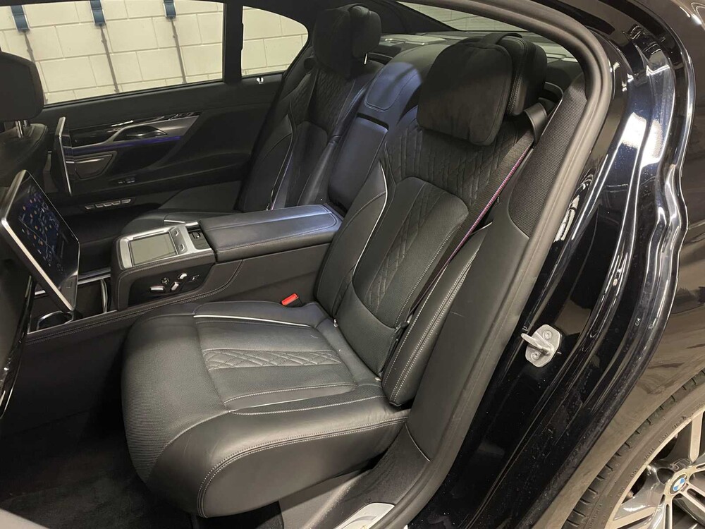 BMW 740Li xDrive High-Executive M-Sport Shadow-Line 7er FACELIFT 2018 327PS LANG, G-996-DL
