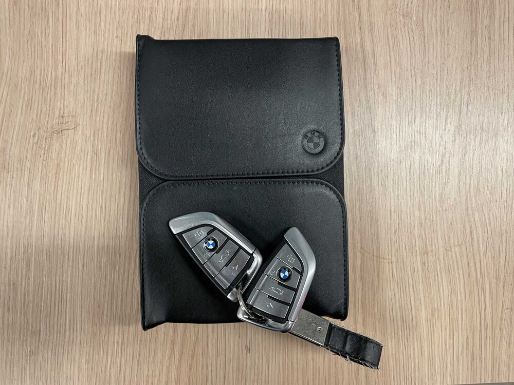 BMW 740Li xDrive High-Executive M-Sport Shadow-Line 7er FACELIFT 2018 327PS LANG, G-996-DL