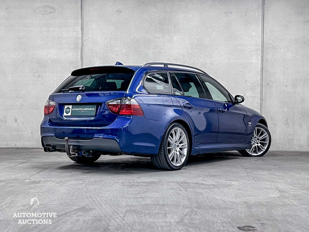 BMW 330xi Touring Executive 272PS 2007 ORIG-NL 3er, 82-ZB-BD