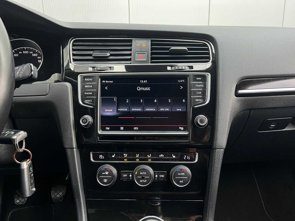 Volkswagen Golf 1.4 TSI Highline 122PS 2013, X-824-BJ