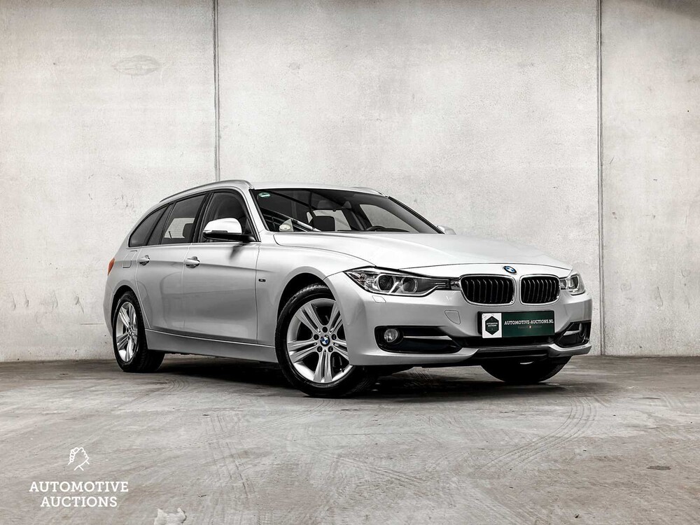 BMW 318d Touring Executive Sport 143PS 2015 3er -Automatik-, 7-ZJX-63