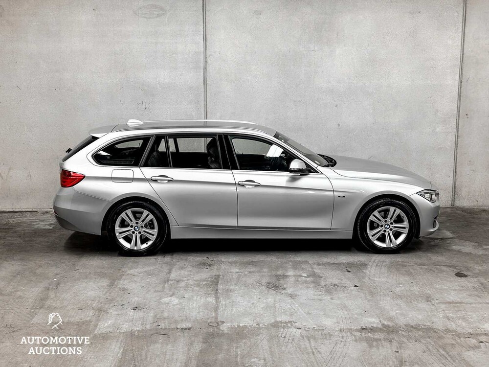 BMW 318d Touring Executive Sport 143PS 2015 3er -Automatik-, 7-ZJX-63