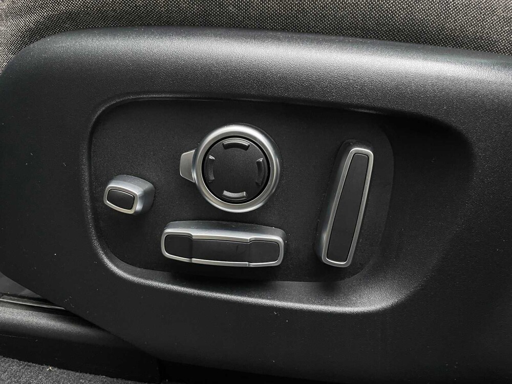 Land Rover Range Rover Velar 3.0 V6 AWD First Edition 300PS 2017 ORIG-NL, PG-821-D