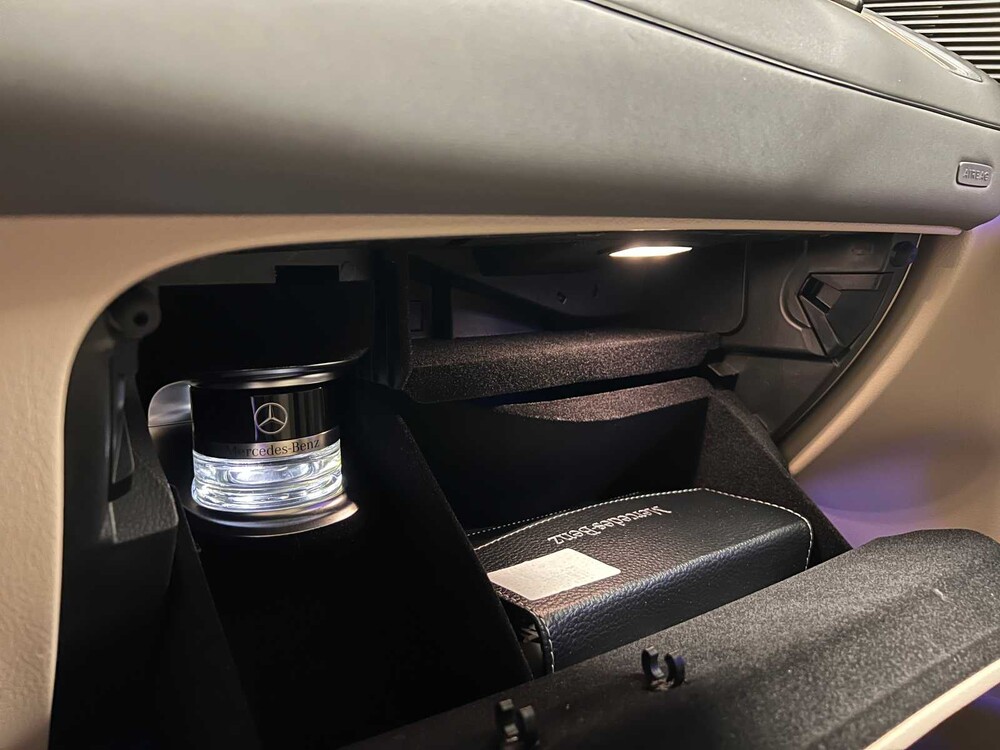 Mercedes-Benz EQC400 AMG 4Matic Premium 80 kWh 408PS 2020 EQC-Klasse, T-431-DS