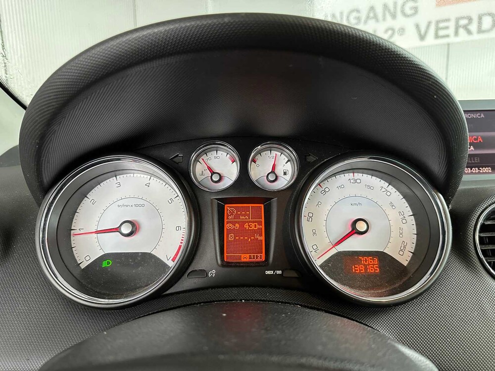 Peugeot 308 Cabriolet CC 1.6 VTi Sport 120PS 2011, GG-674-G