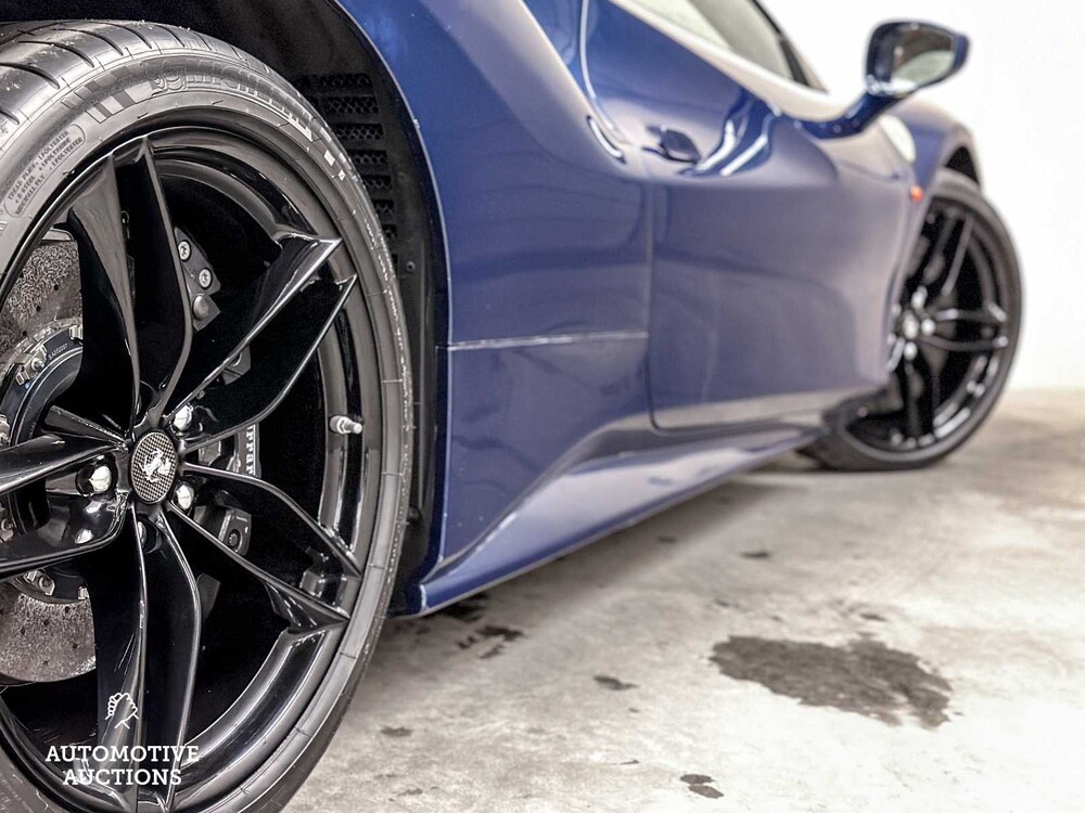 Ferrari 488 3.9 GTB HELE 668hp 2016