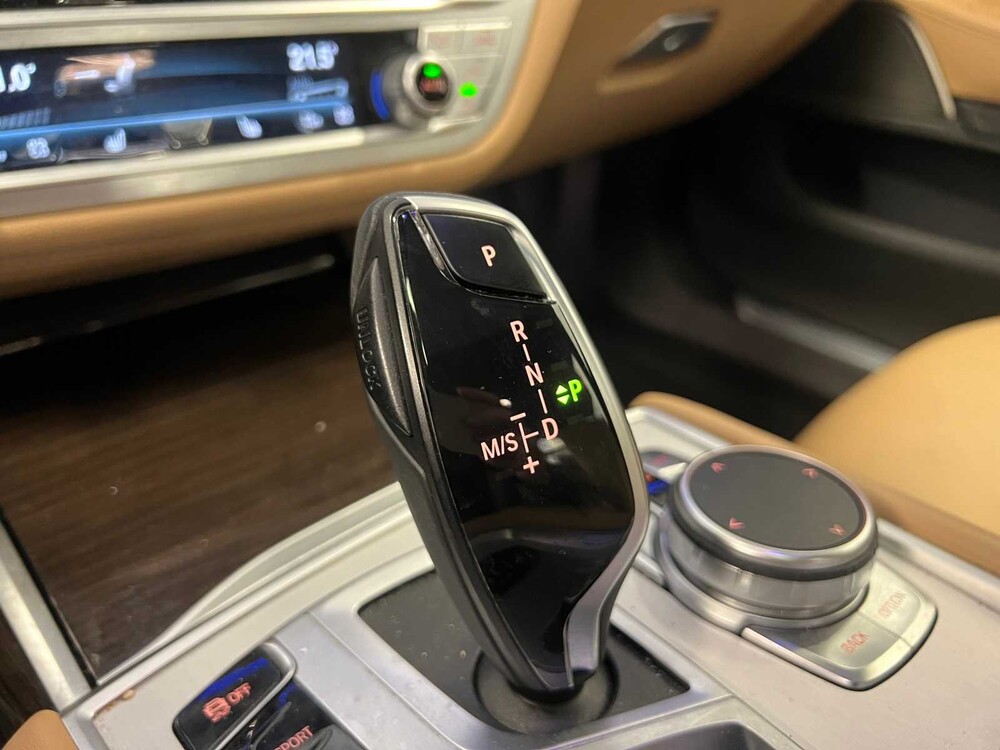 BMW 745e M-Sport Teile Plug-In Hybrid G11 ORG-NL 394PS 2019 -Orig. NL- 7er-Serie, ZR-171-V