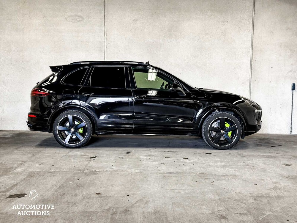 Porsche Cayenne S E-Hybrid 3.0 V6 416pk 2015, HL-769-N