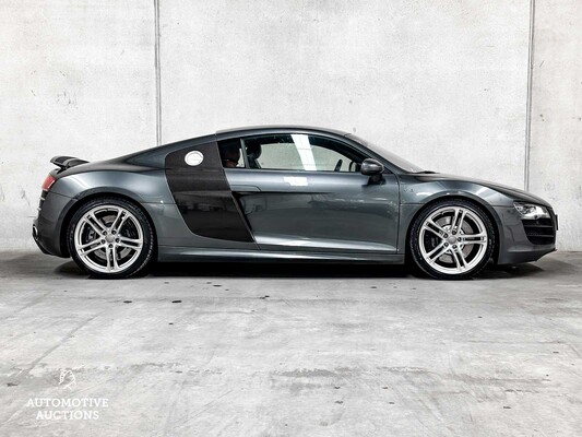 Audi R8 5.2 V10 FSI 525PS -CARBON- 2010, 74-NGZ-1 