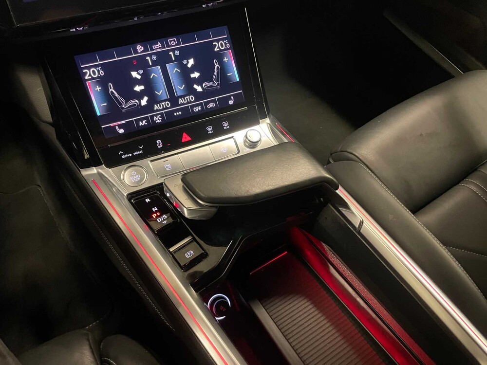 Audi E-Tron 55 Quattro Advanced Pro Line Plus 95 kWh 360hp 2018, K-833-RB